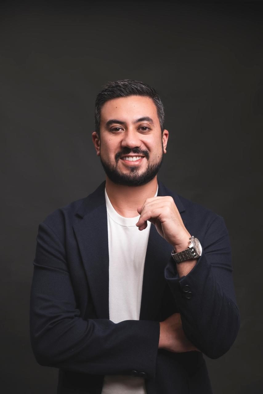 Dr. Lucas Aran, especialista em Endodontia e Implantodontia